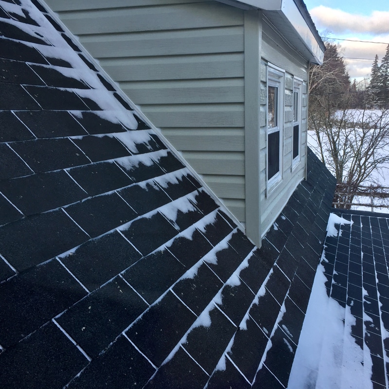 Discuss the top ways to prepare a roof for winter