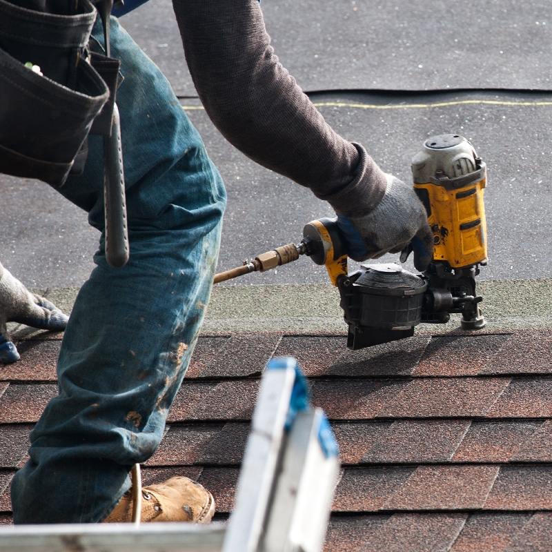 Explain how to avoid the most common roof repair mistakes.